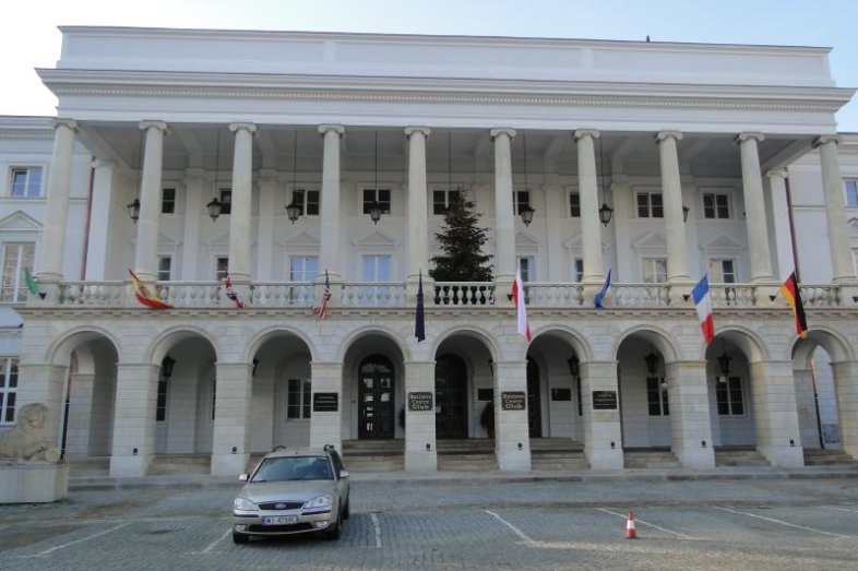 Pałac Lubomirskich w Warszawie -  oczyszczona fasada budynku